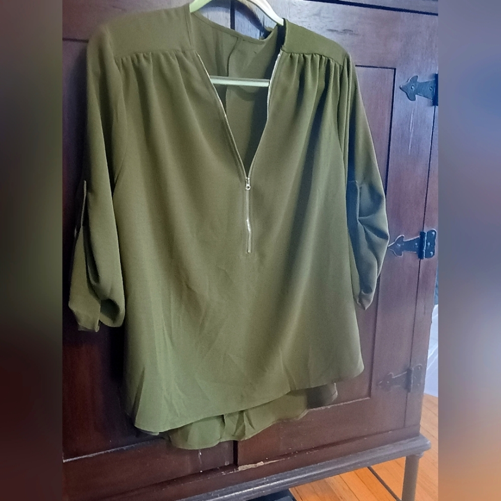 Women's Shein 1X Green Top